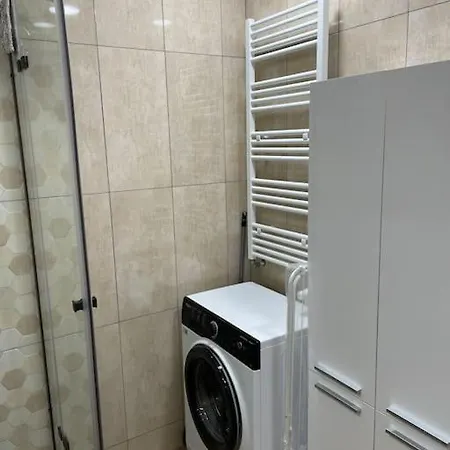 Wylom Apartment